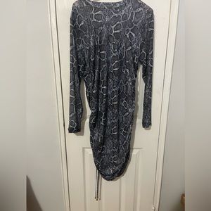 NWT. Nina Parker Printed Side-Ruched Dress.